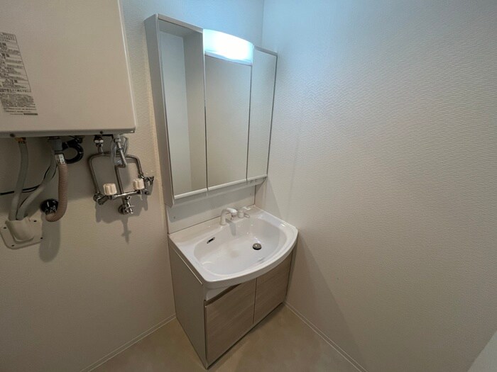 物件内観写真16　(洗面)