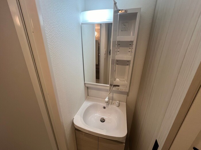 物件内観写真17　(洗面)