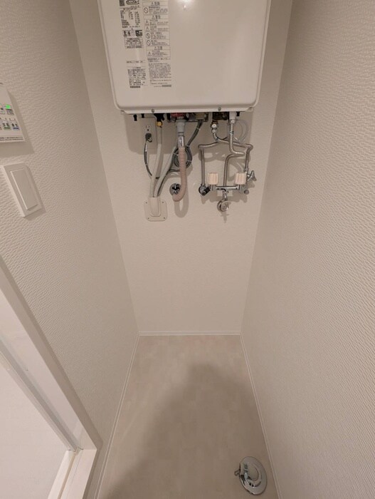 物件内観写真19　(洗濯機置場)