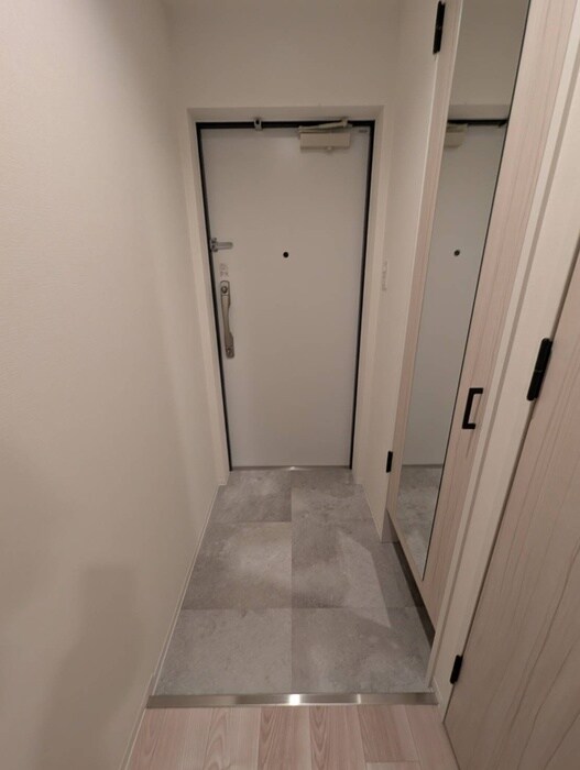 物件内観写真19　(玄関)