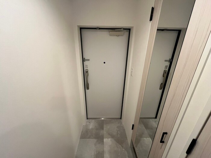 物件内観写真19　(玄関)