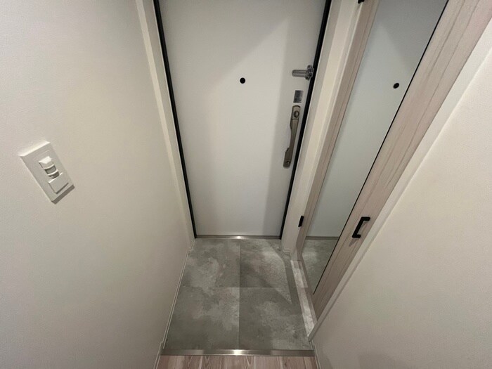 物件内観写真20　(玄関)