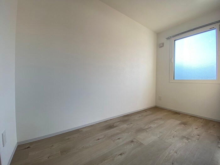 物件内観写真11　(居室)