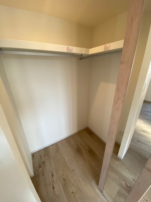 物件内観写真16　(収納)