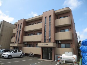 ジュアン麻生外観写真