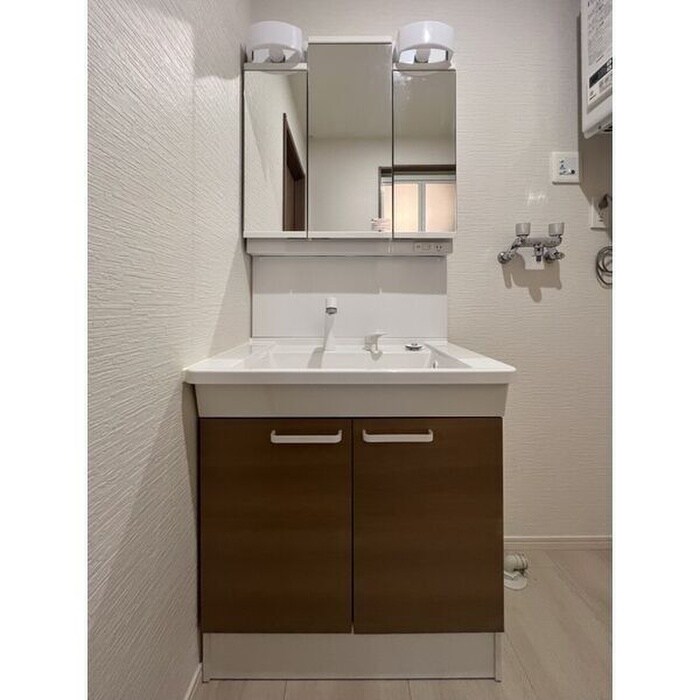 物件内観写真13　(洗面)