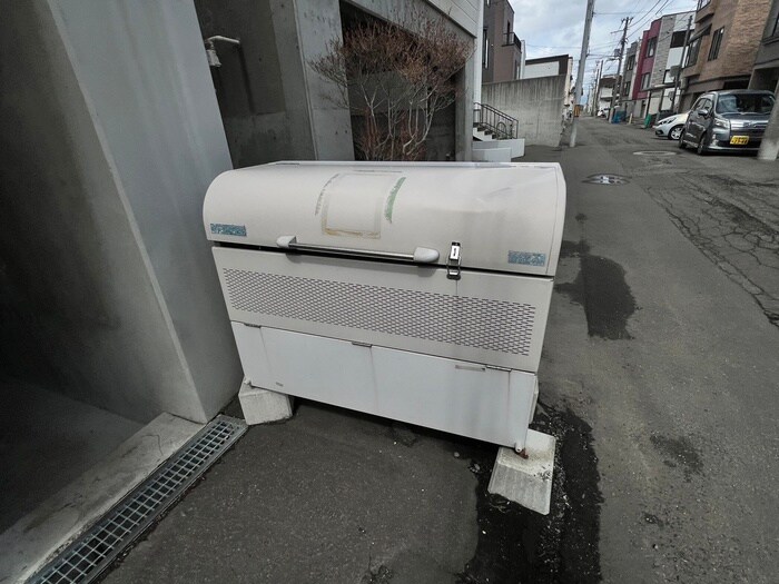 物件外観写真6　(建物設備)