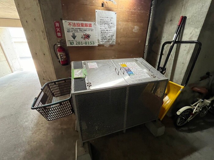 物件外観写真6　(建物設備)