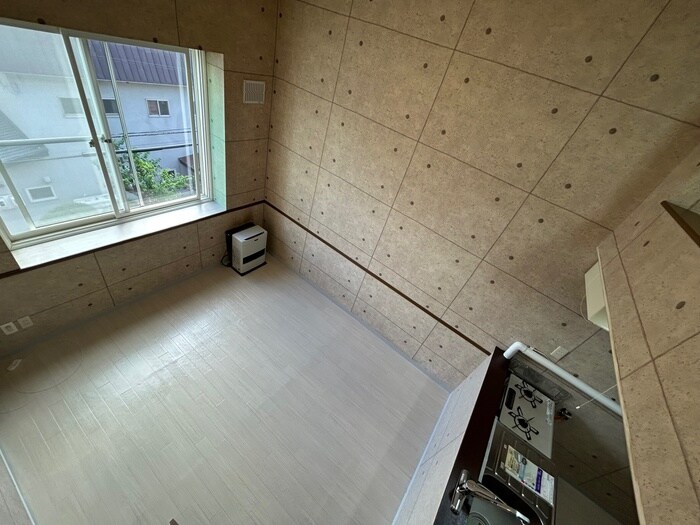 物件内観写真16　(居室)