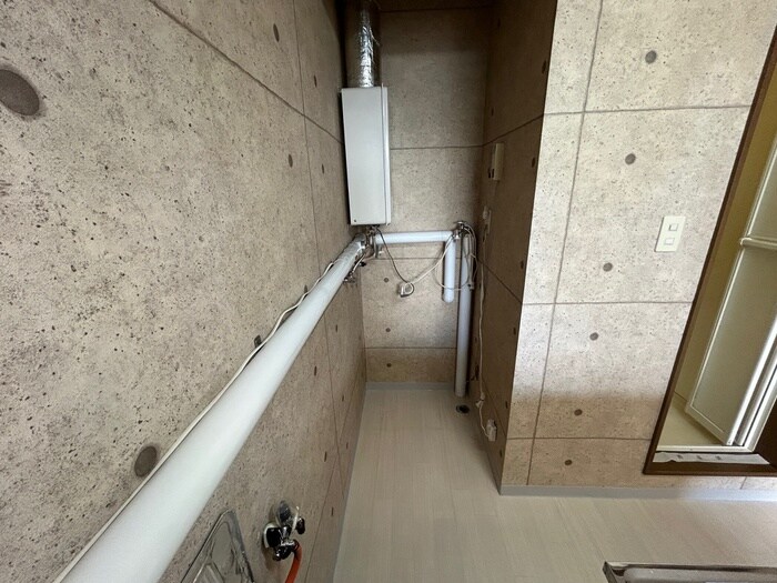 物件内観写真19　(洗濯機置場)
