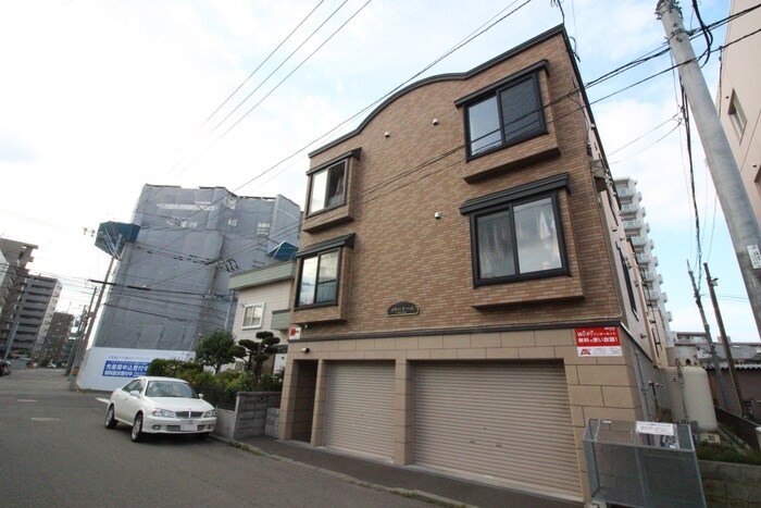 物件外観写真2　(外観写真)