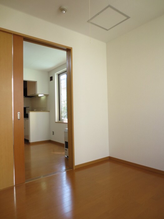 物件内観写真12　(居室)