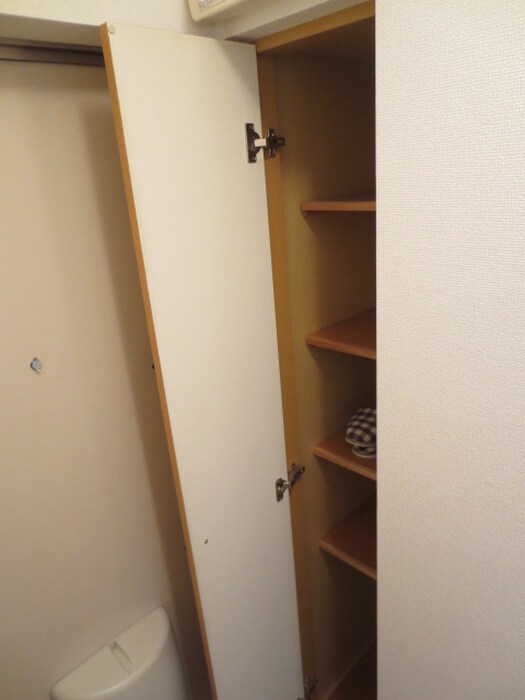 物件内観写真15　(玄関)