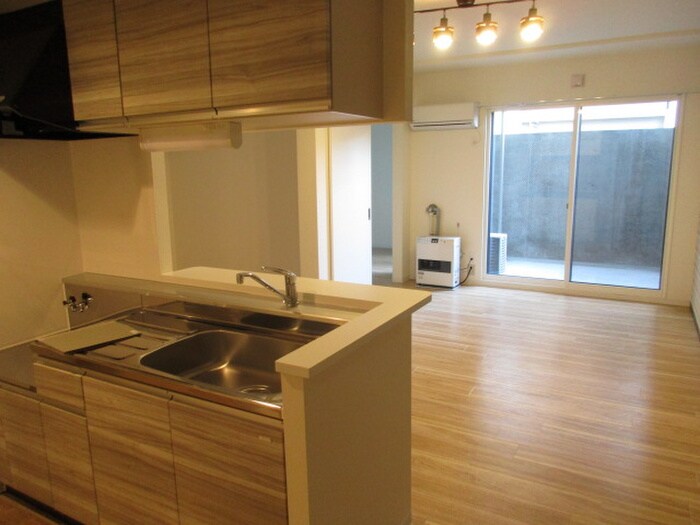 物件内観写真10　(キッチン)