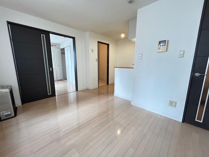 物件内観写真9　(居室)