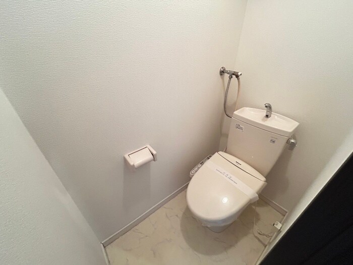 物件内観写真13　(トイレ)