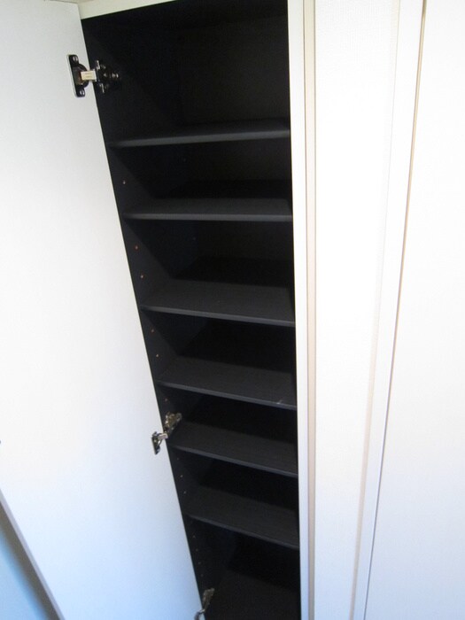 物件内観写真7　(靴箱)