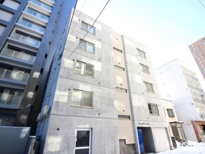 ピクシ－ガ－デン資生館外観写真