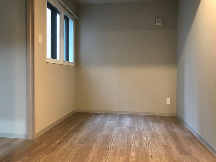 物件内観写真11　(居室)