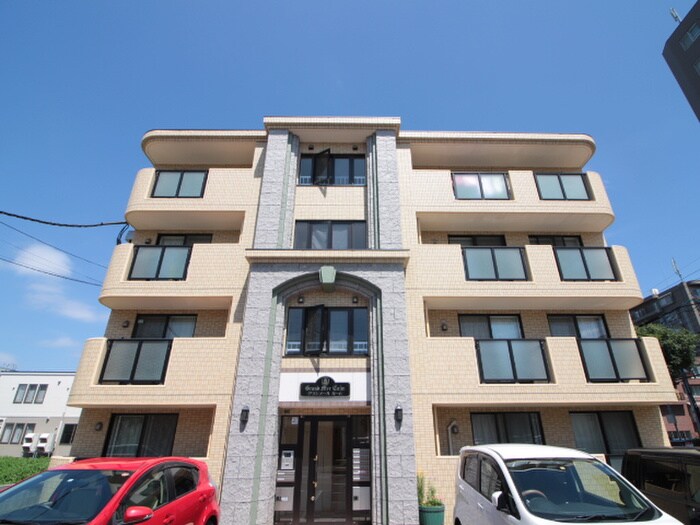 物件外観写真2　(外観写真)