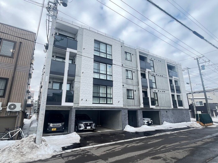 物件外観写真1　(外観写真)