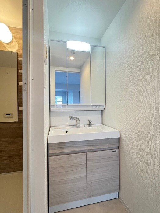 物件内観写真13　(洗面)