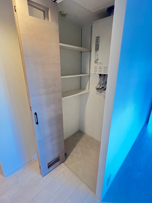 物件内観写真19　(洗濯機置場)