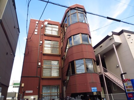 駒矢１１番館外観写真