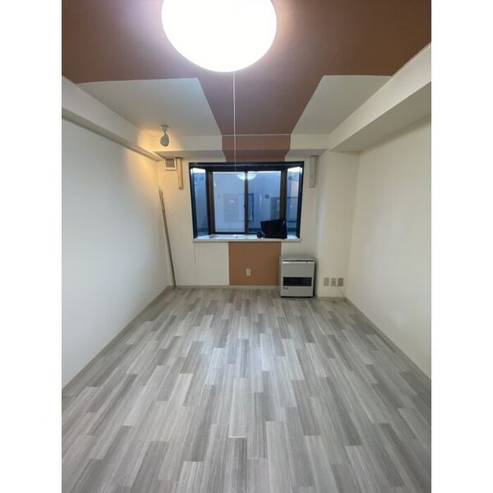 物件内観写真4　(居室)