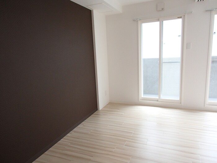 物件内観写真16　(居室)