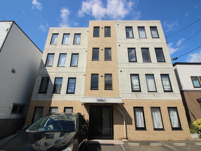 物件外観写真4　(外観写真)