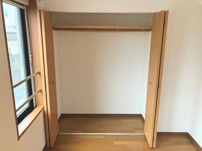 物件内観写真16　(収納)