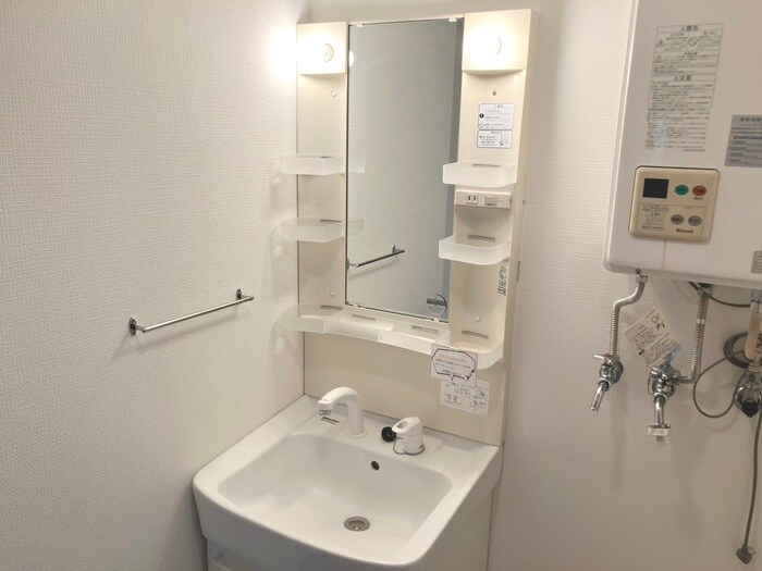 物件内観写真18　(洗面)