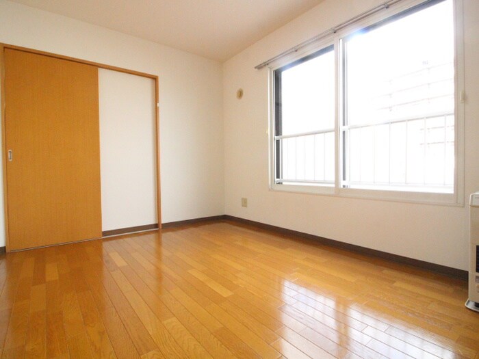 物件内観写真21　(居室)