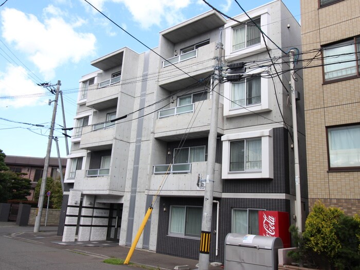 物件外観写真1　(外観写真)