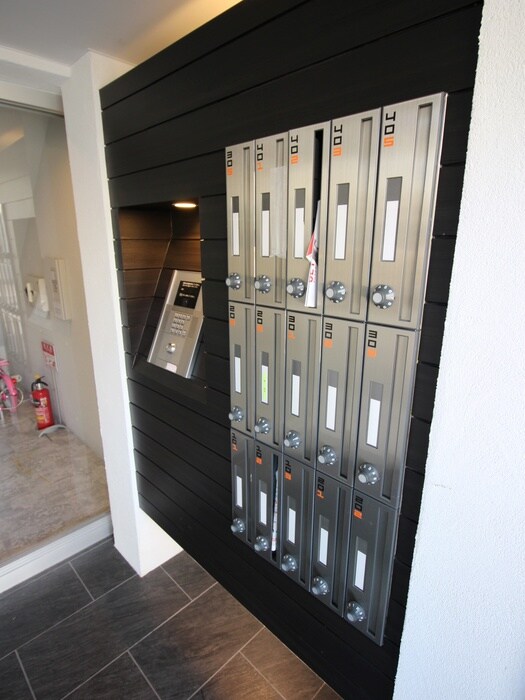 物件外観写真4　(建物設備)