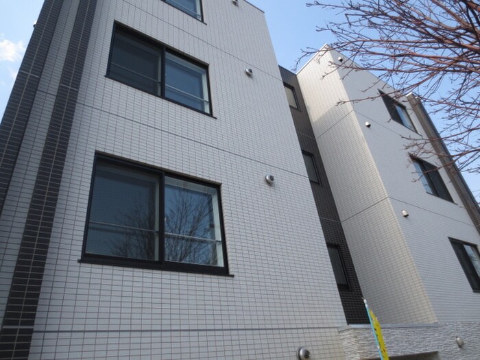 物件外観写真3　(外観写真)