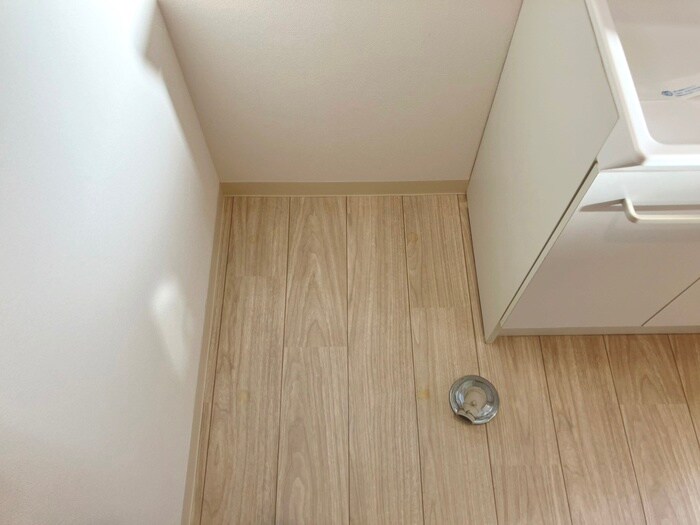 物件内観写真19　(洗濯機置場)