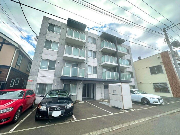 物件外観写真2　(外観写真)