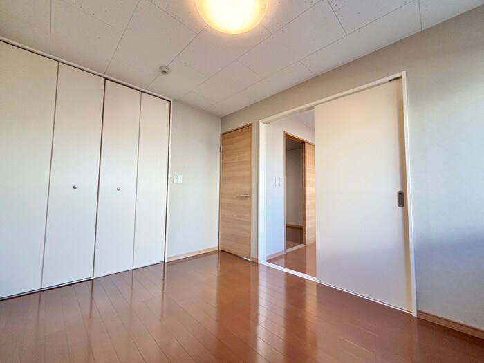 物件内観写真13　(居室)