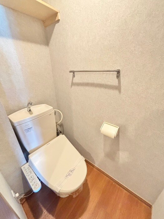 物件内観写真16　(トイレ)