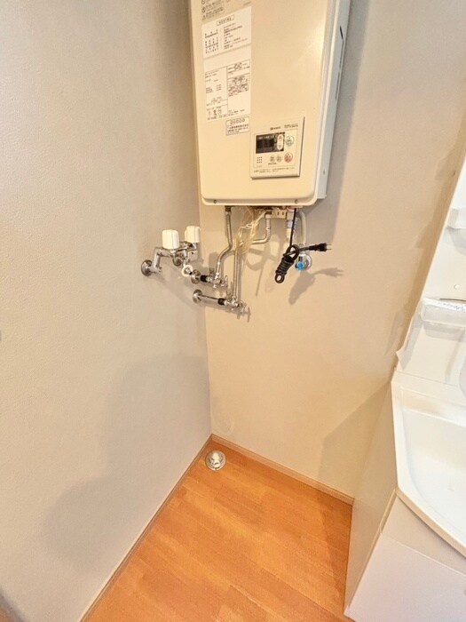 物件内観写真22　(洗濯機置場)