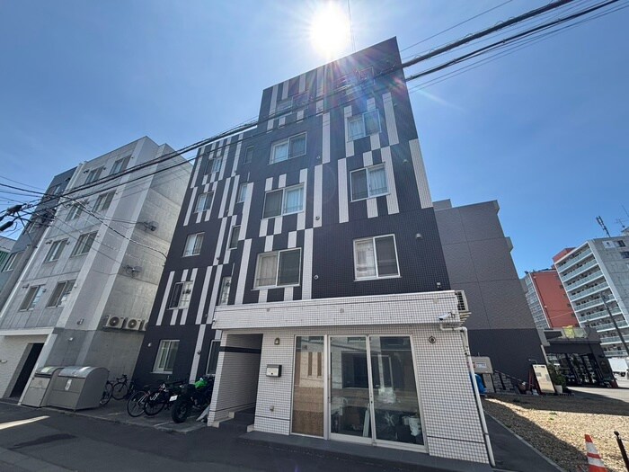 物件外観写真2　(外観写真)