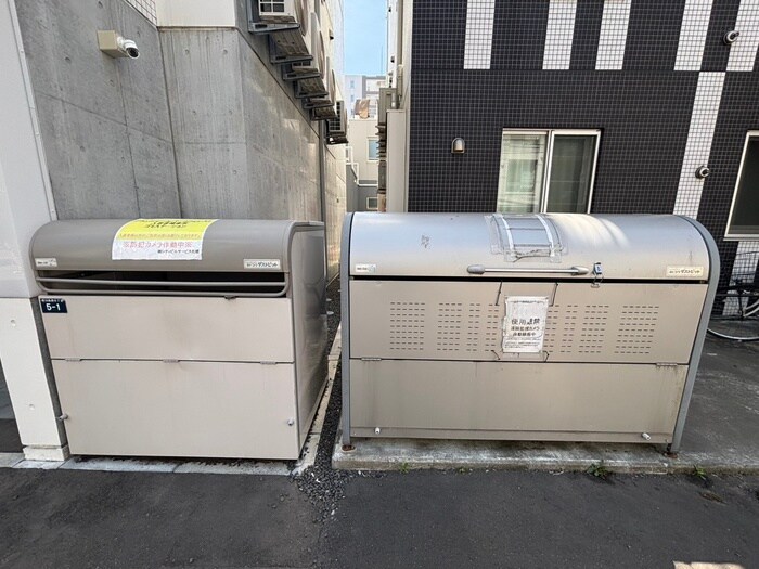 物件外観写真4　(建物設備)