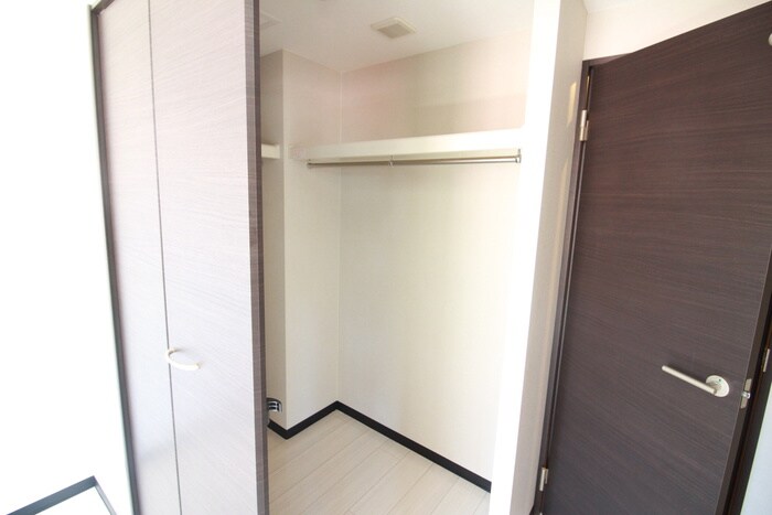 物件内観写真11　(収納)