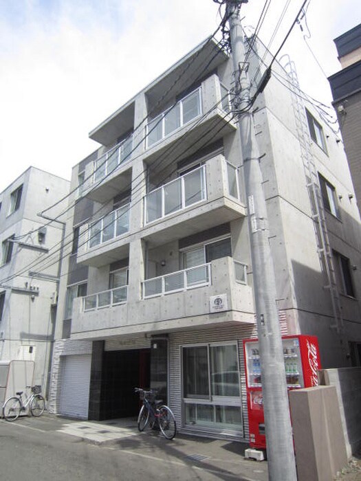 物件外観写真3　(外観写真)