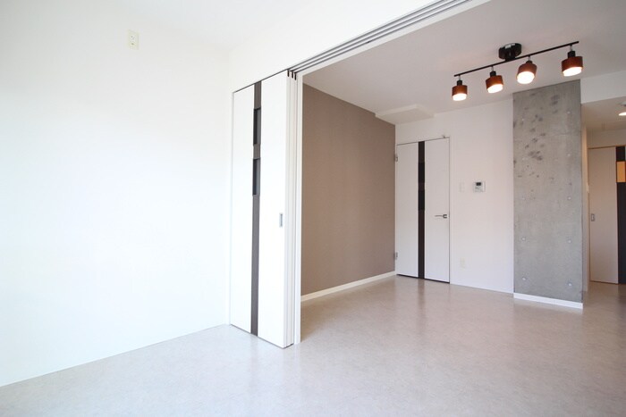 物件内観写真11　(居室)