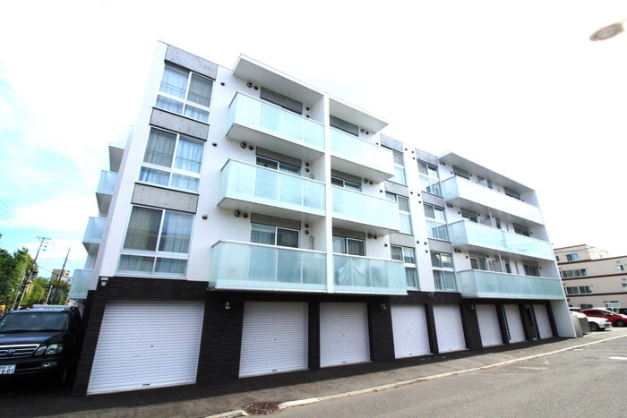 物件外観写真2　(外観写真)