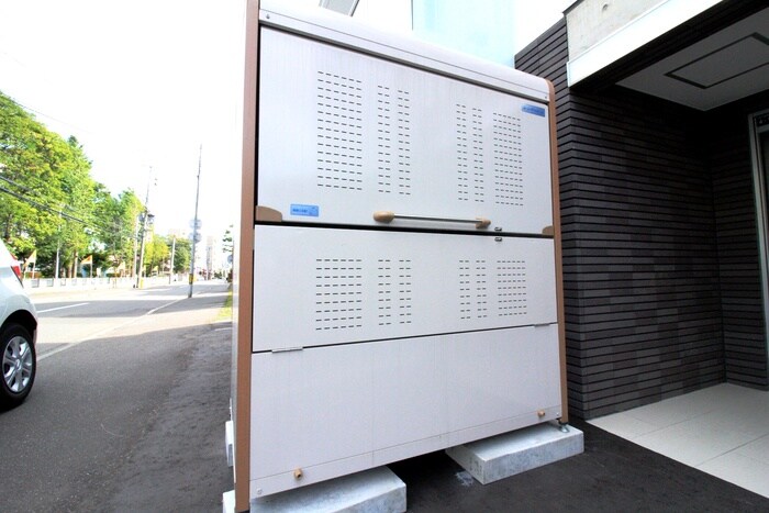 物件外観写真6　(建物設備)