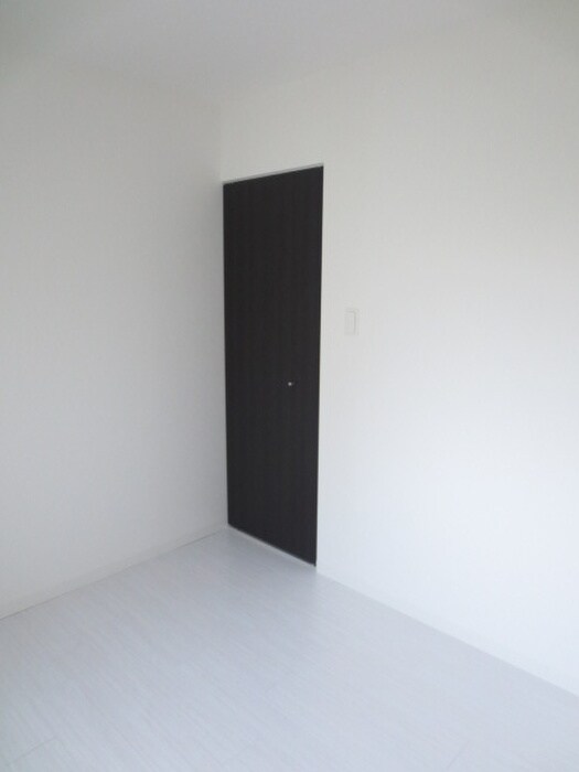 物件内観写真14　(居室)